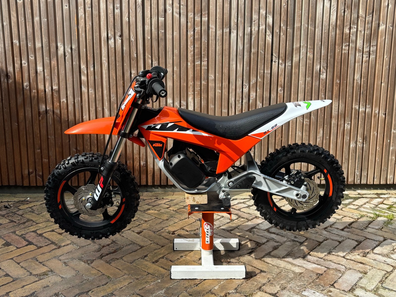 KTM SX-E 2 Elektrische Crossmotor (incl. 3 accu's), Gebruikt, Particulier, Crossmotor, 11 kW of minder