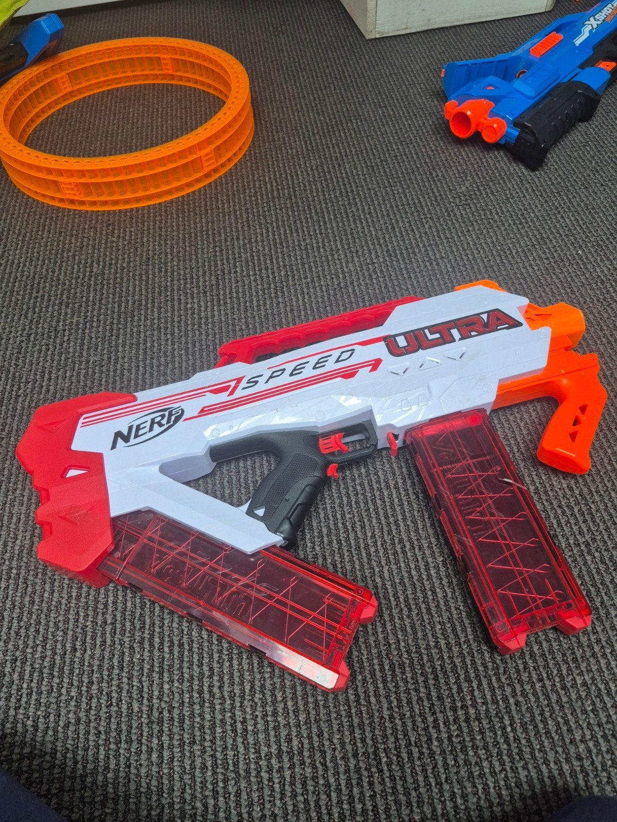 Nerf Ultra Speed Blaster met magazijnen, Ophalen, Gebruikt, Jongen of Meisje