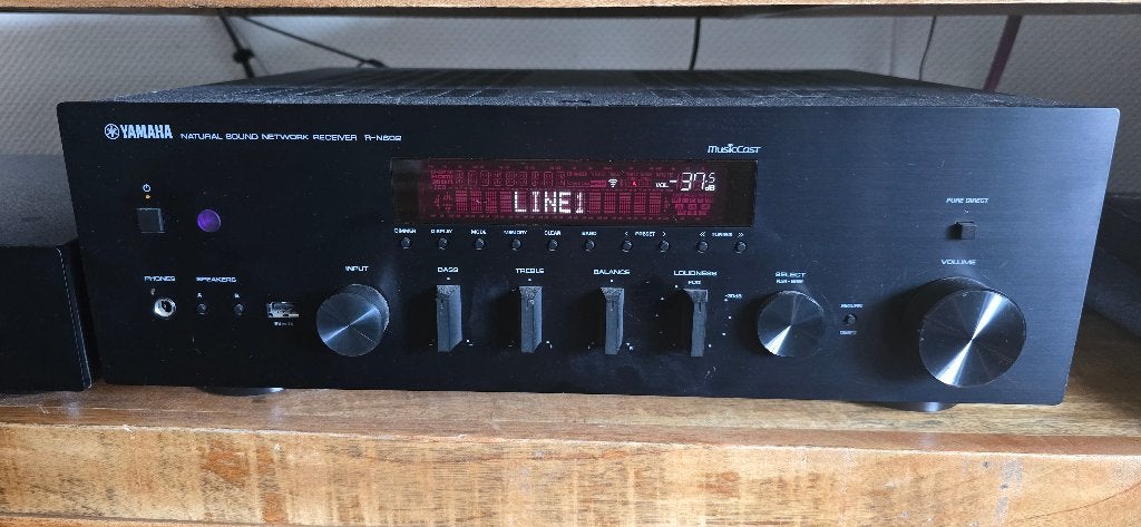 Yamaha R-N602 Netwerk Receiver - Zo goed als nieuw, Audio, Tv en Foto, Versterkers en Receivers, Zo goed als nieuw, Stereo, 120 watt of meer
