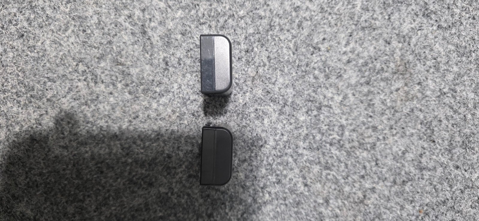 2x originele Sony NP-FM30 accu – 7,2V / 1500mAh, Ophalen of Verzenden, Zo goed als nieuw