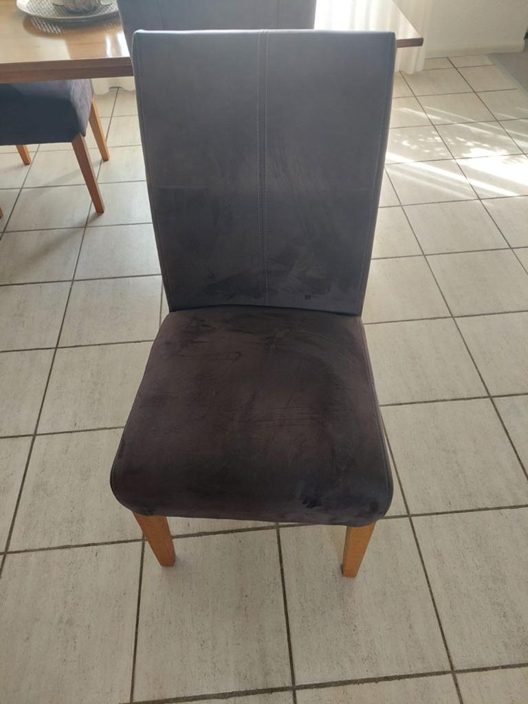 4 stoelen - Eetkamerstoelen, Ophalen