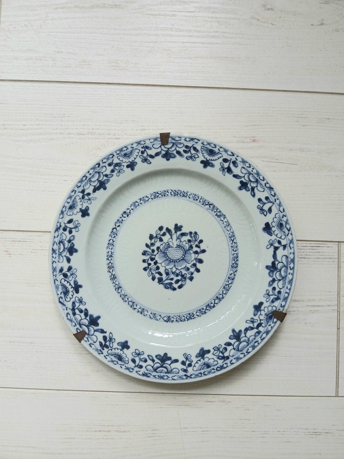 Oud antiek 18 eeuw porselein Chinees bord 1735-1795 Qianlong, Antiek en Kunst, Ophalen of Verzenden