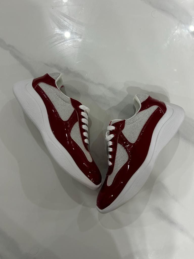 Prada sneakers rood maat 36 nieuw, Kleding | Dames, Ophalen of Verzenden, Nieuw, Rood, Sneakers of Gympen