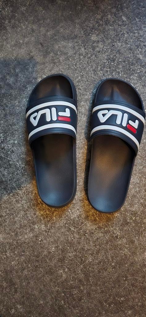 Fila slippers. Badslippers. Sportslippers., Slippers, Blauw, Ophalen of Verzenden, Fila