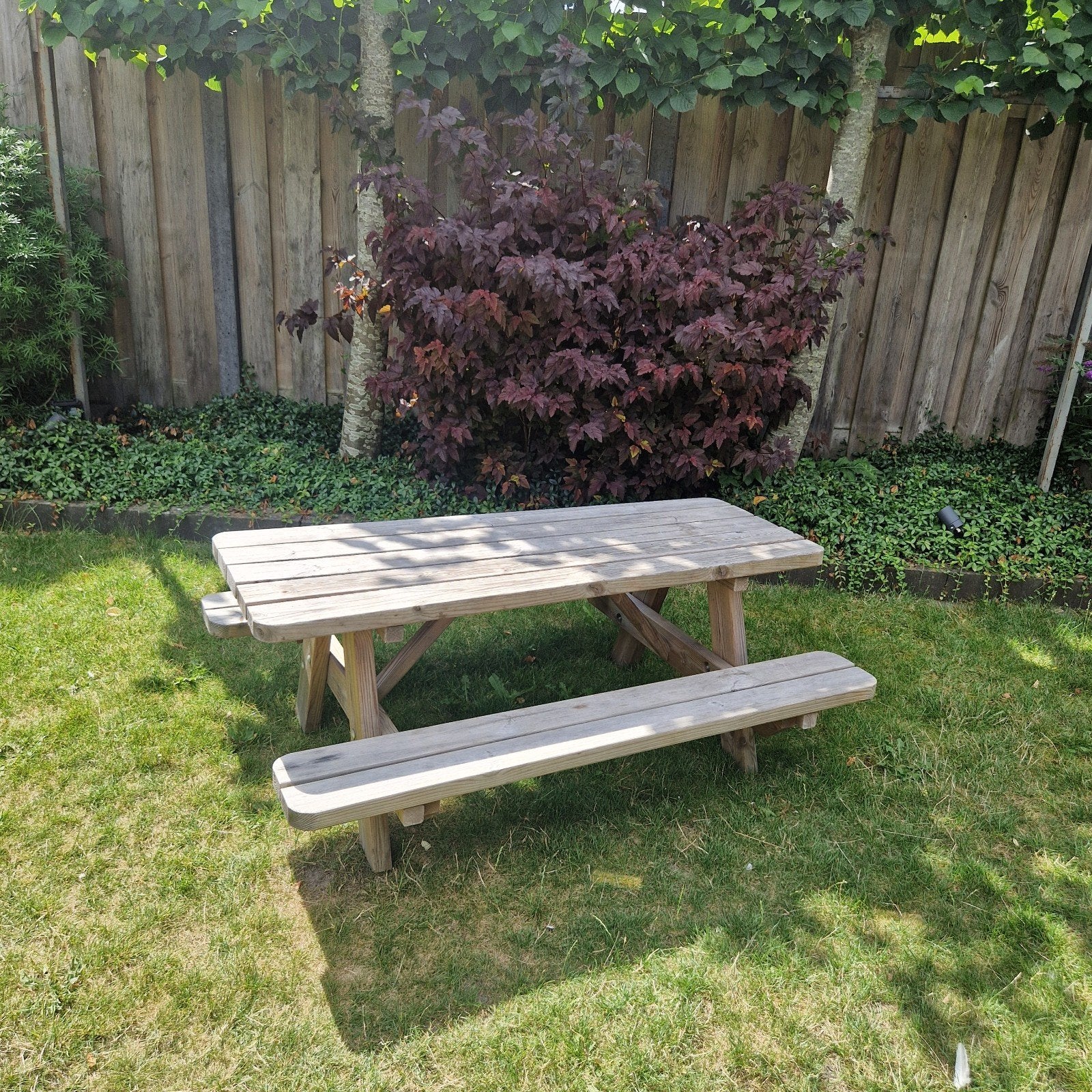 Stevige kinderpicknicktafel – ideaal voor 6 tot 8 kinderen, Tuin en Terras, Gebruikt, Rechthoekig, Hout, Ophalen