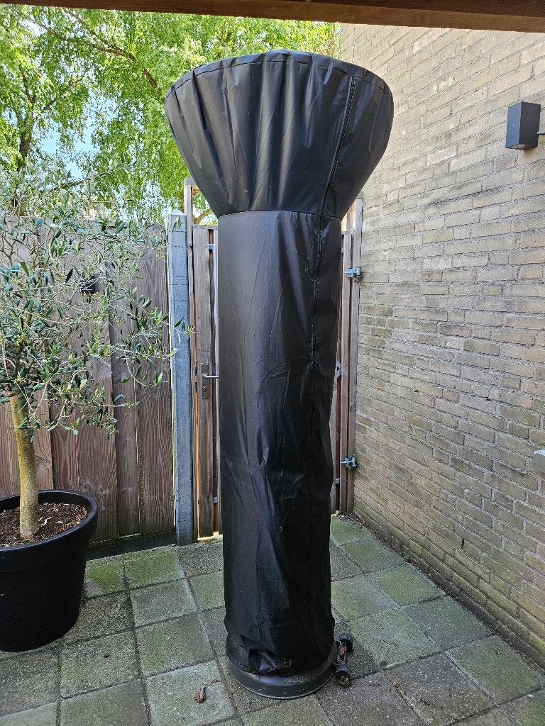 Gas terrasverwarmer, verrijdbaar 2 wieltjes+ beschermhoes, Ophalen, Gebruikt, Waterbestendig, Vloer
