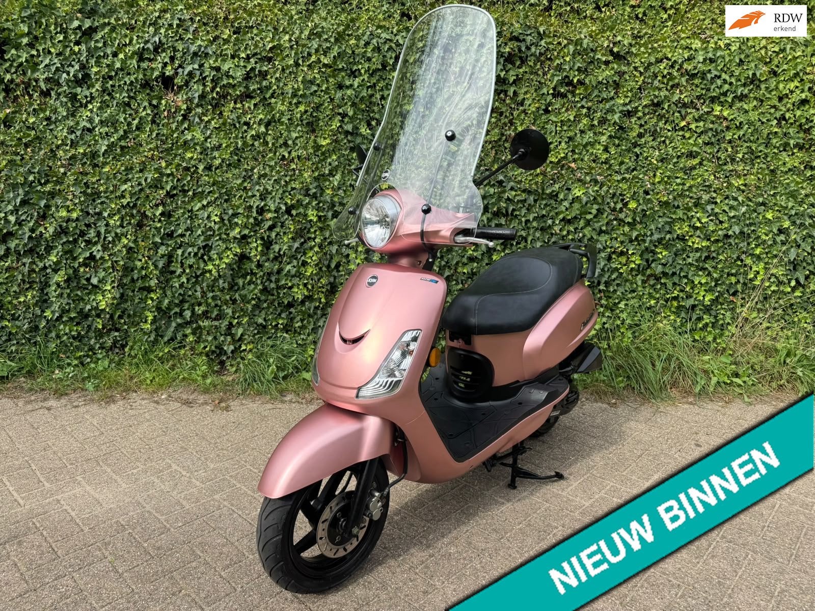 SYM Fiddle 2 45 km E5 Scooter Rose Gold BETAAL met in3, 49 cc, S, Benzine, Fiddle