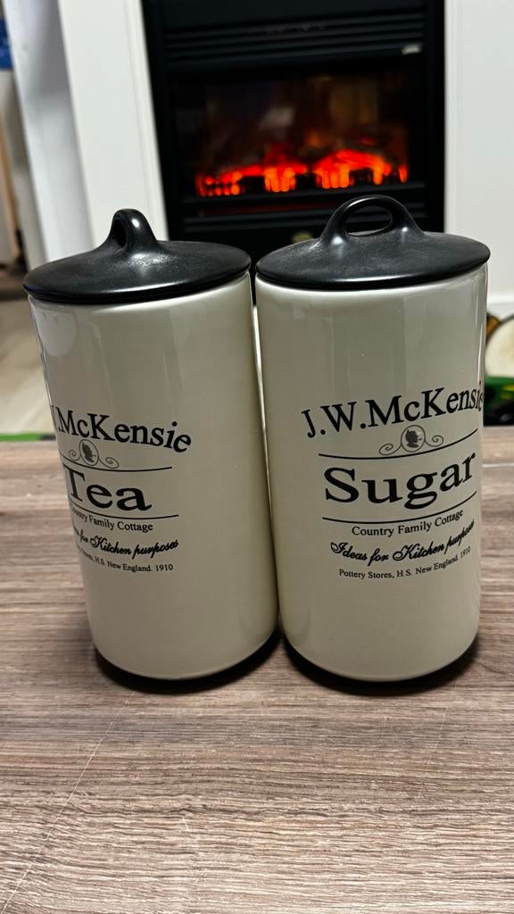 J.W. McKensie theebus en suikerpot, Huis en Inrichting, Keuken | Keukenbenodigdheden, Gebruikt, Ophalen of Verzenden, Voorraadpot