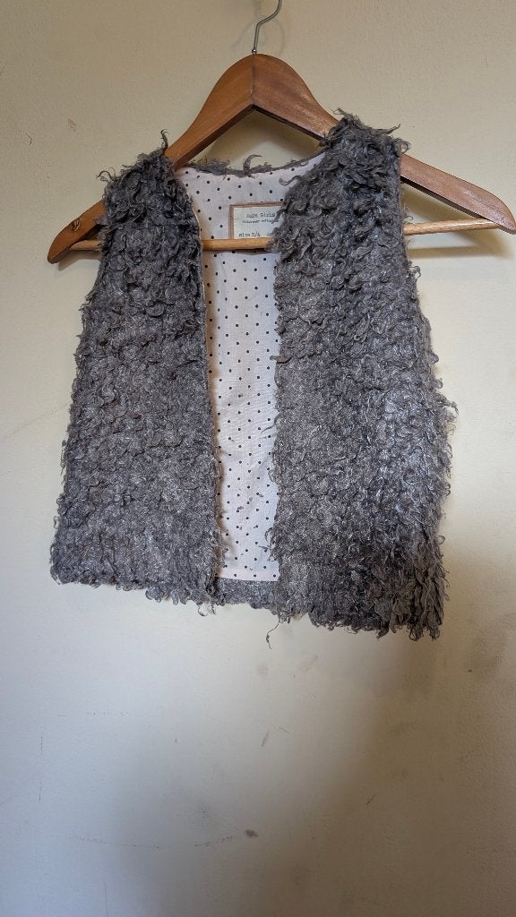 Grijs langharig teddy gilet Zara Girls maat 104, Kinderen en Baby's, Overige typen, Meisje, Onbekend, Ophalen of Verzenden