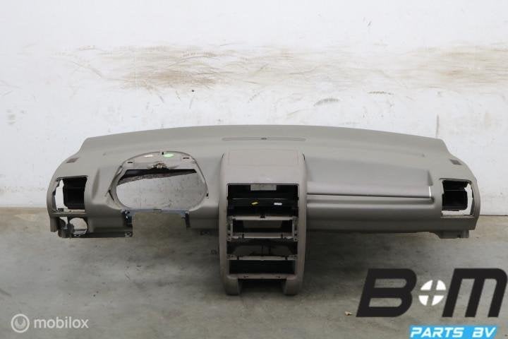 Dashboard Audi A2 35J (grijsbeige) 8Z1857008, Gebruikt