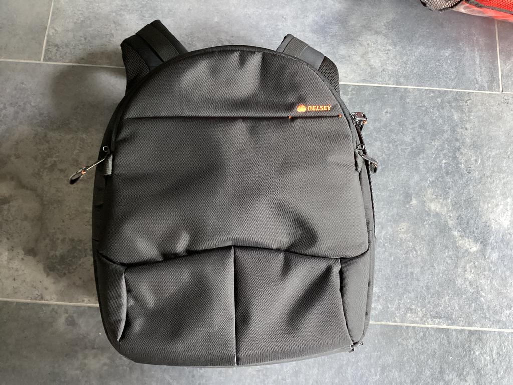 Delsey camera rugtas zgan, Ophalen of Verzenden, Zo goed als nieuw, Rugtas, Overige merken