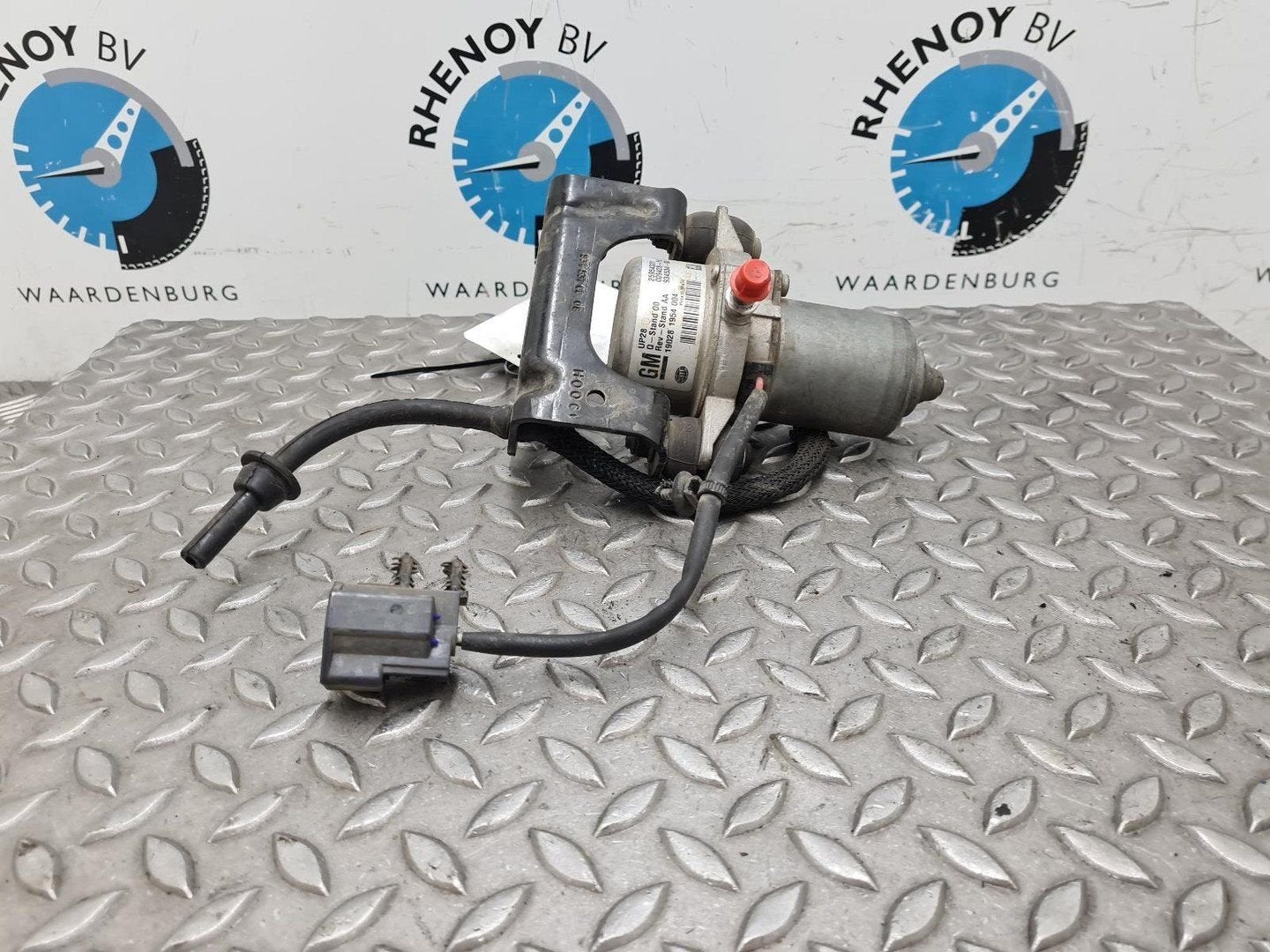 OPEL MOKKA VACUUMPOMP 190281954004 2019