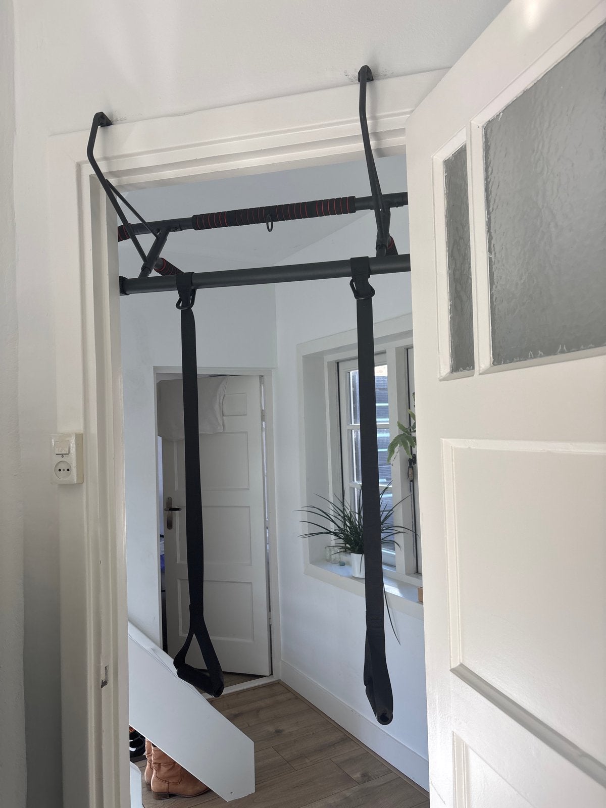 Oprekstang / Pull-up bar voor deurkozijn met TRX banden, Ophalen, Gebruikt, Armen, Oprekstang