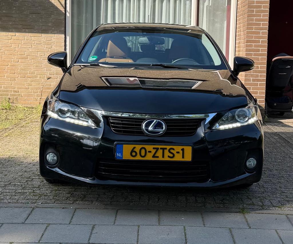 Lexus CT200h Hybrid Automaat 2013 | Dealer onderhouden, Zwart, Origineel Nederlands, 1798 cc, CT-H