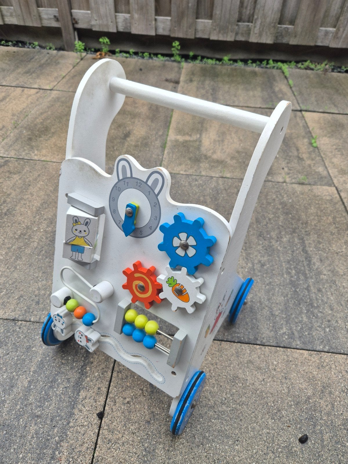 Houten loopwagen met activiteitenpaneel, Ophalen, Zo goed als nieuw, Overige typen, Met wieltjes