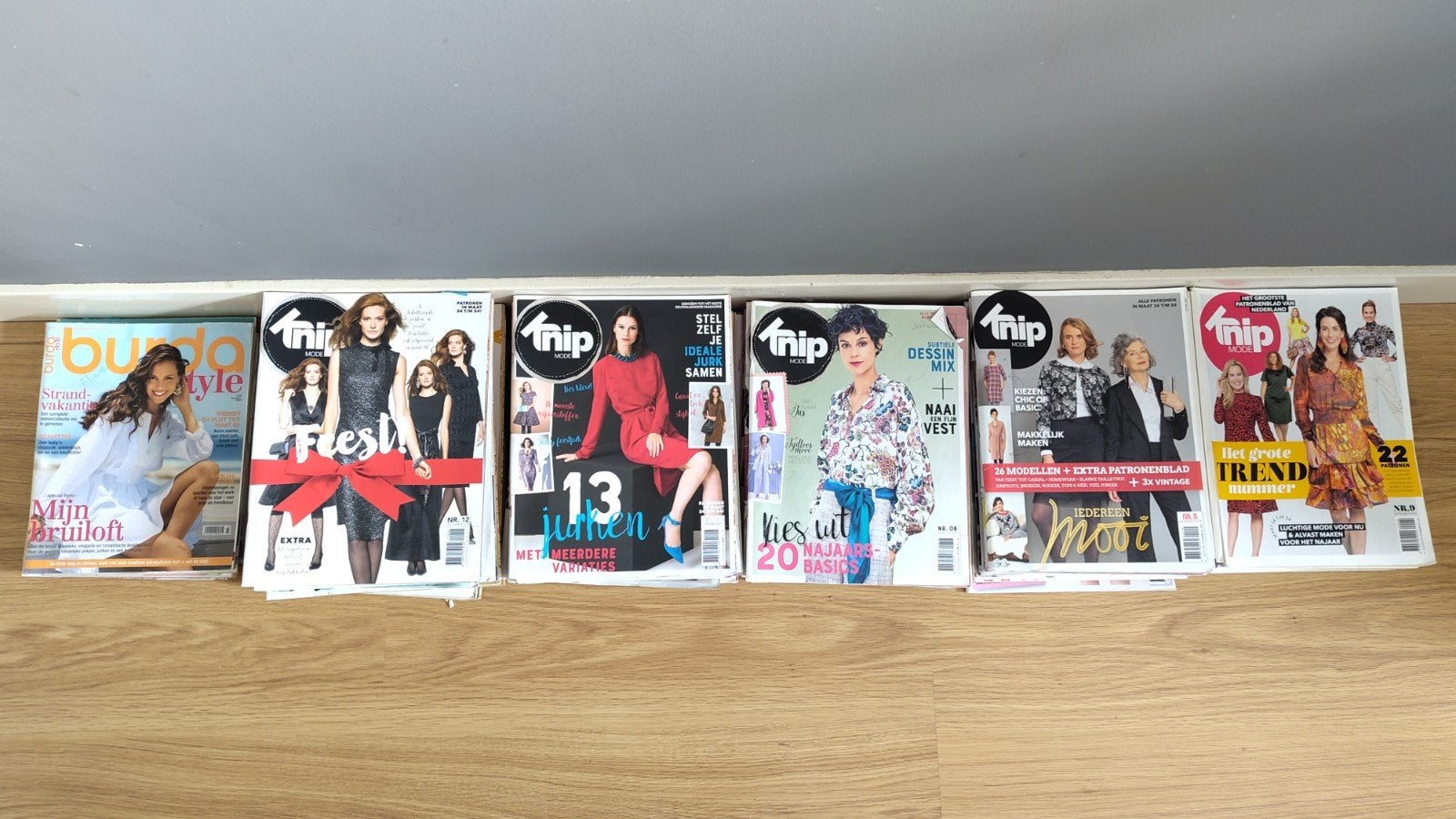 Knipmode en Burda's, Hobby en Vrije tijd, Ophalen of Verzenden, Zo goed als nieuw, Vrouw, Burda