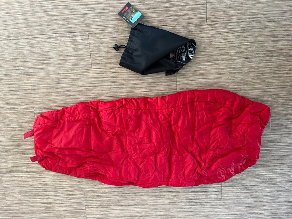Nieuw Slaapzak fjallraven silhuett baby P5, rood zwart, Kinderen en Baby's, Dekens, Slaapzakjes en Inbakerproducten, Ophalen of Verzenden