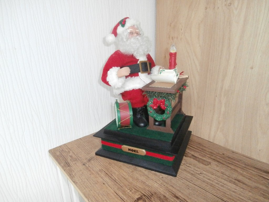 Holiday Creations Kerstman met Muziek en Licht, Diversen, Ophalen of Verzenden