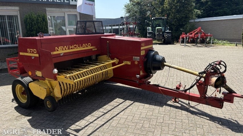 New Holland 570 balenpers, Zakelijke goederen, Agrarisch | Werktuigen, Ophalen, Mechanisatie Raalte B.V., Almelosestraat 40, Akkerbouw