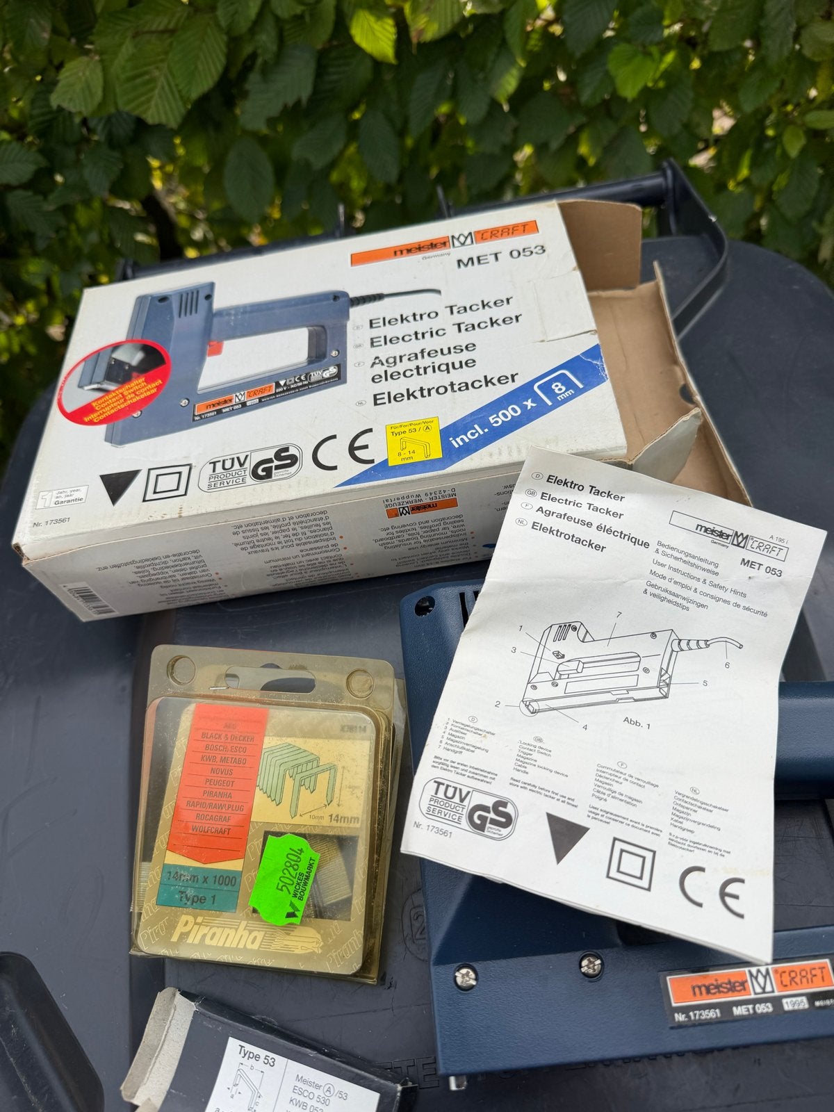 Meister Craft Elektrische Tacker MET 053 met nietjes, Doe-het-zelf en Verbouw, Ophalen of Verzenden, Gebruikt, Tacker/nietmachine