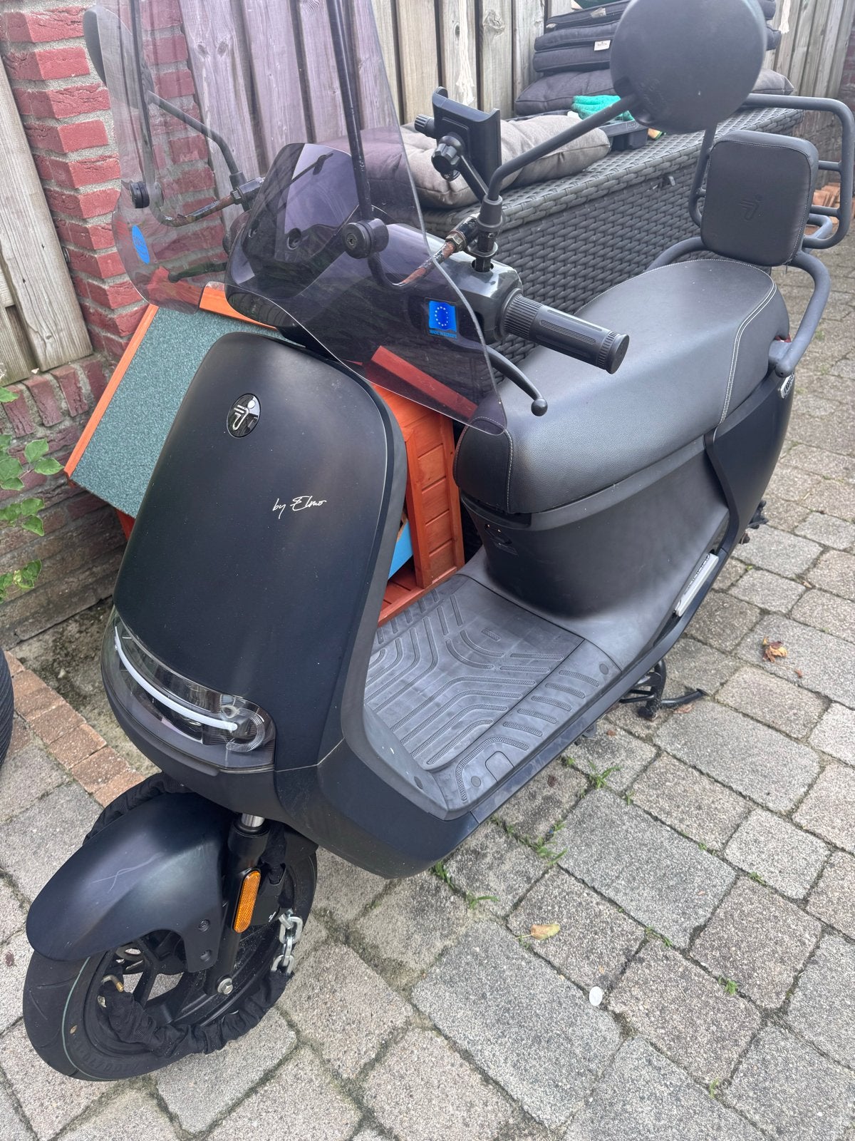 Segway E110SE Launch Edition met accessoires, Fietsen en Brommers, Snorfietsen en Snorscooters, Ophalen, Gebruikt, Elektrisch