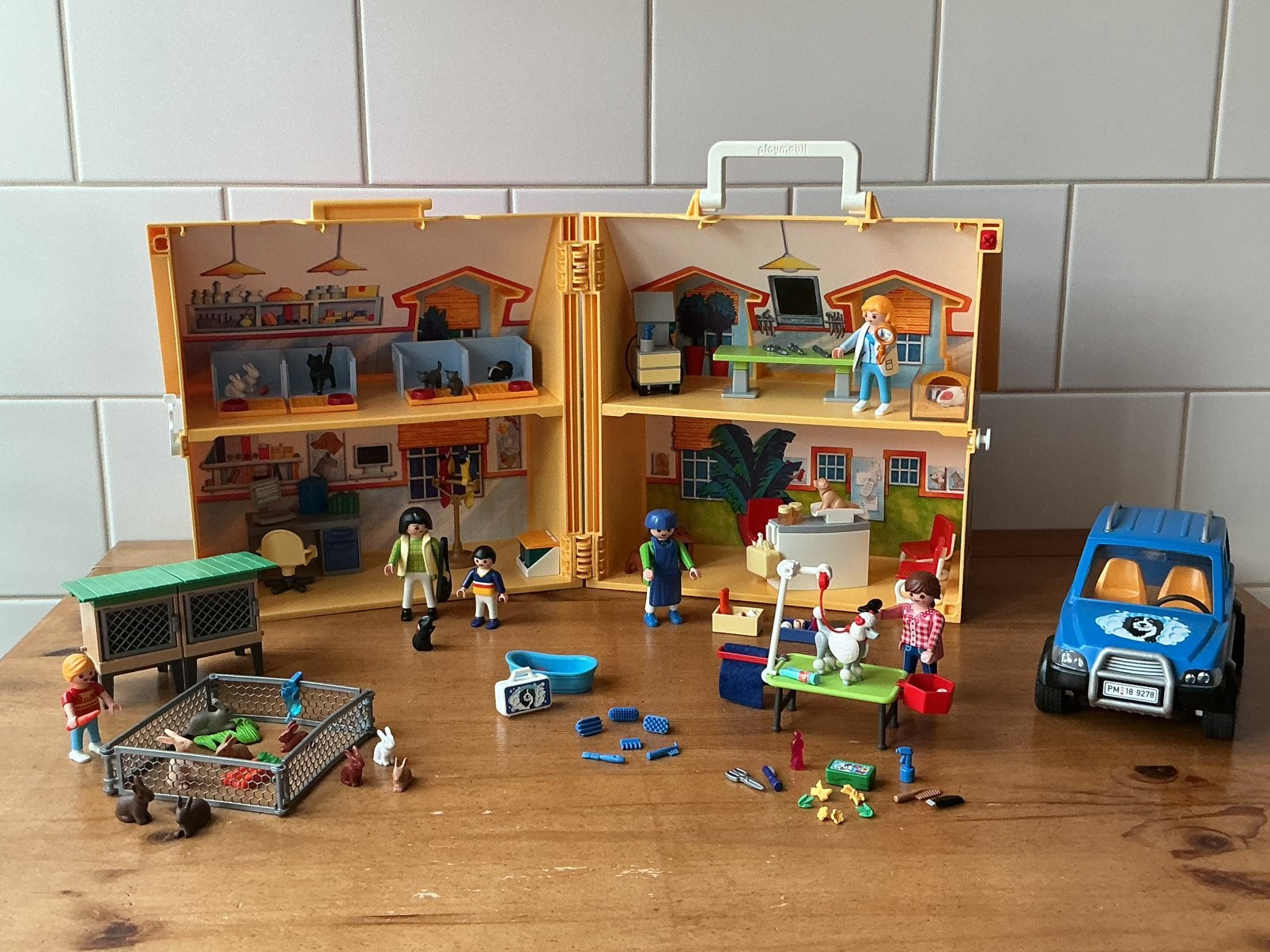 Foto 16 van PLAYMOBIL UITGEBREIDE MEENMEEM DIERENKLINIEK  🐈‍⬛ 🐕‍🦺