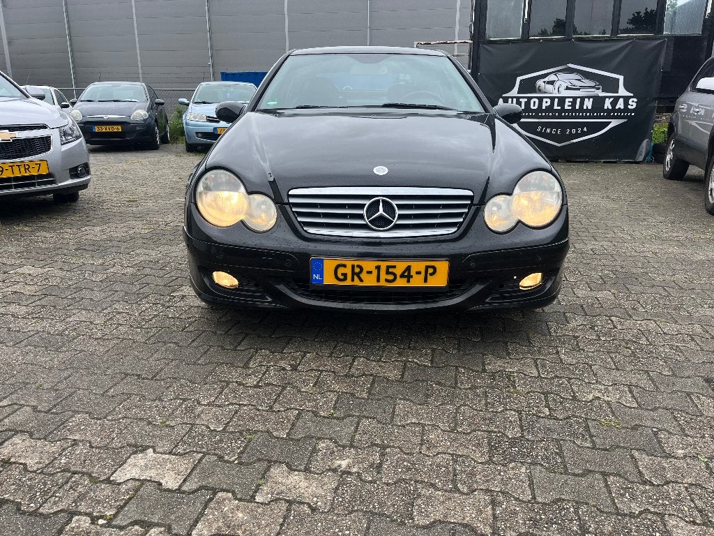 Mercedes-Benz C-Klasse 1.8 C160 Sportcoupe AUT 2005 Zwart, Auto's, Zwart, 4 cilinders, 4 stoelen, 1796 cc