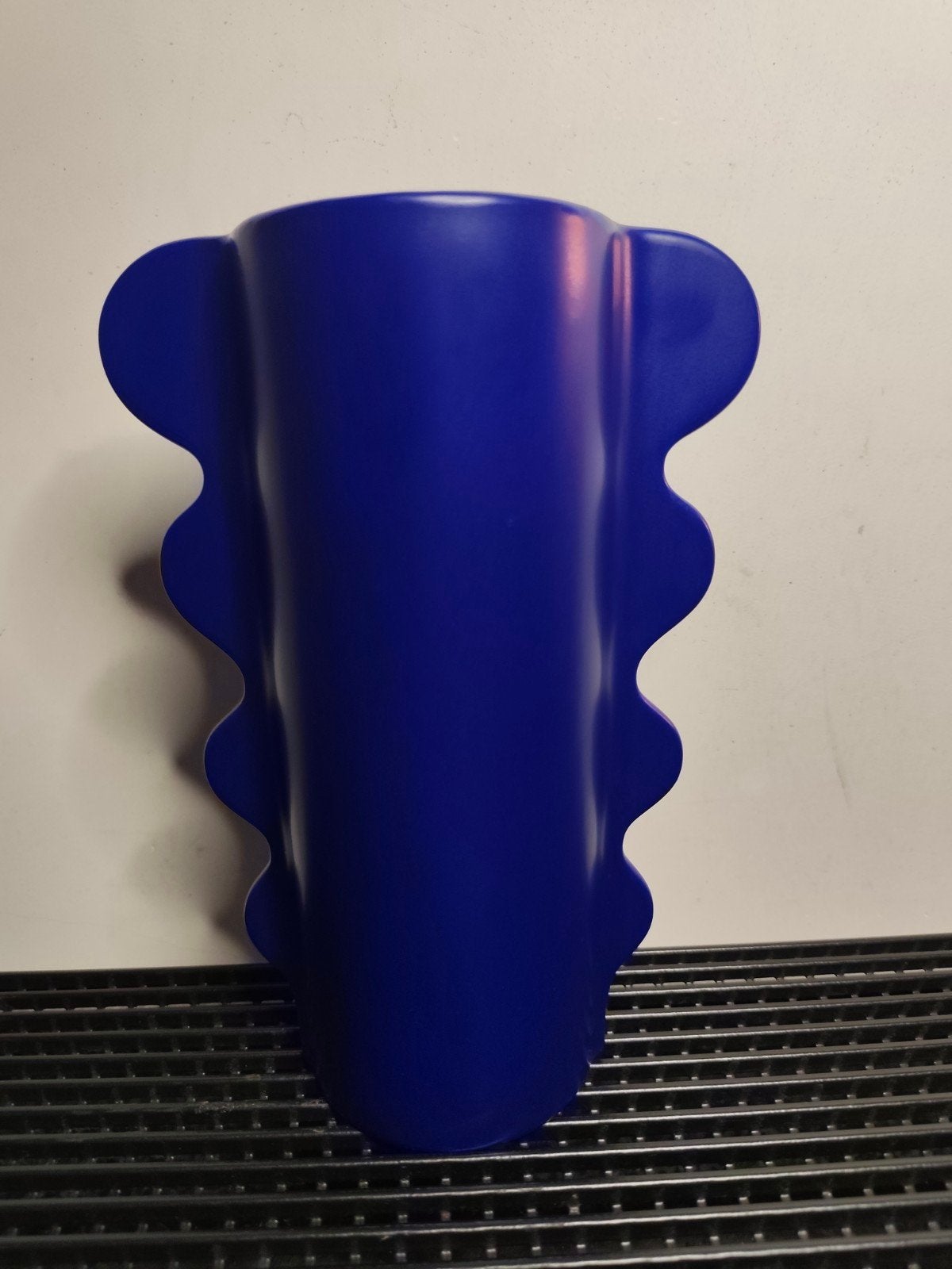 Ikea Doftbräken blauw keramieken vaas, 28 cm, Huis en Inrichting, 28 cm, Blauw, Ophalen of Verzenden, Zo goed als nieuw