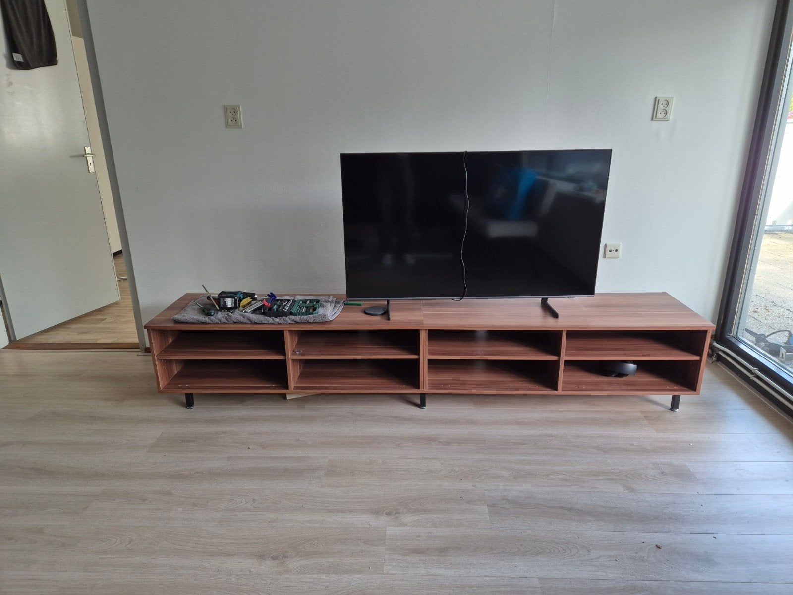 TV-meubel / Dressoir - GRATIS ophalen, Ophalen, Gebruikt, 150 tot 200 cm, Minder dan 100 cm