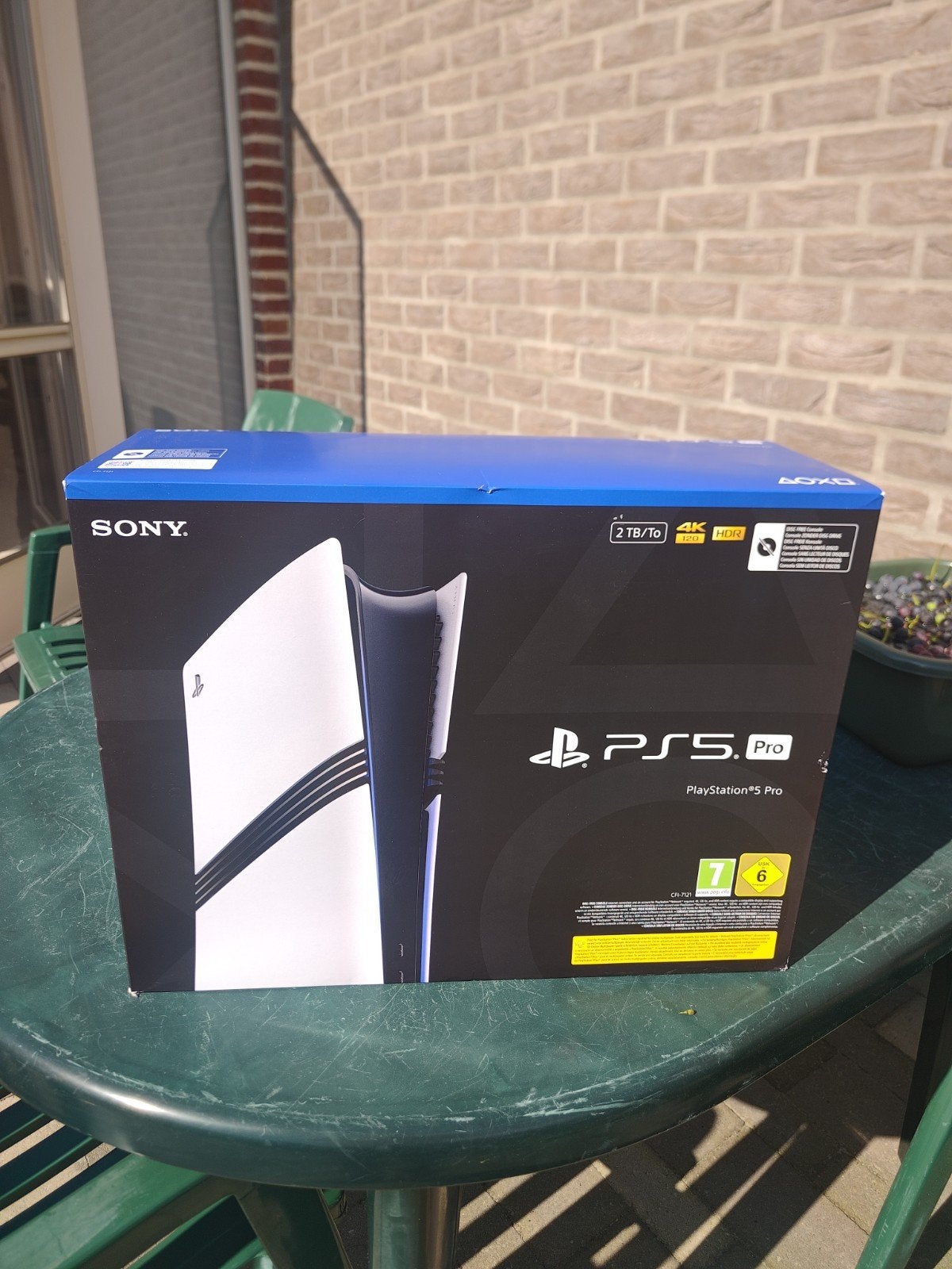 Playstation 5 Pro 2TB NIEUW GESEALED MediaMarkt FACTUUR, Spelcomputers en Games, Ophalen, Nieuw