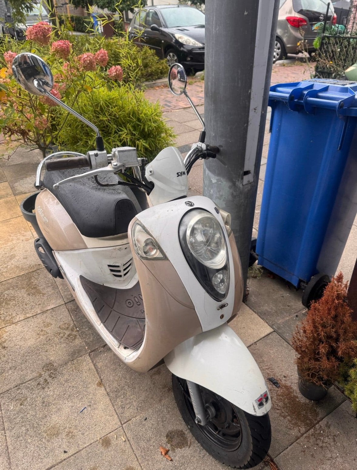 Sym Mio start soms wel en somt niet., Fietsen en Brommers, Ophalen, Gebruikt, Benzine, Mio