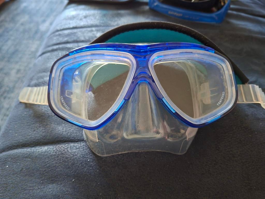 Duikbril van het merk Dolfin., Watersport en Boten, Ophalen of Verzenden, Duikbril of Snorkel