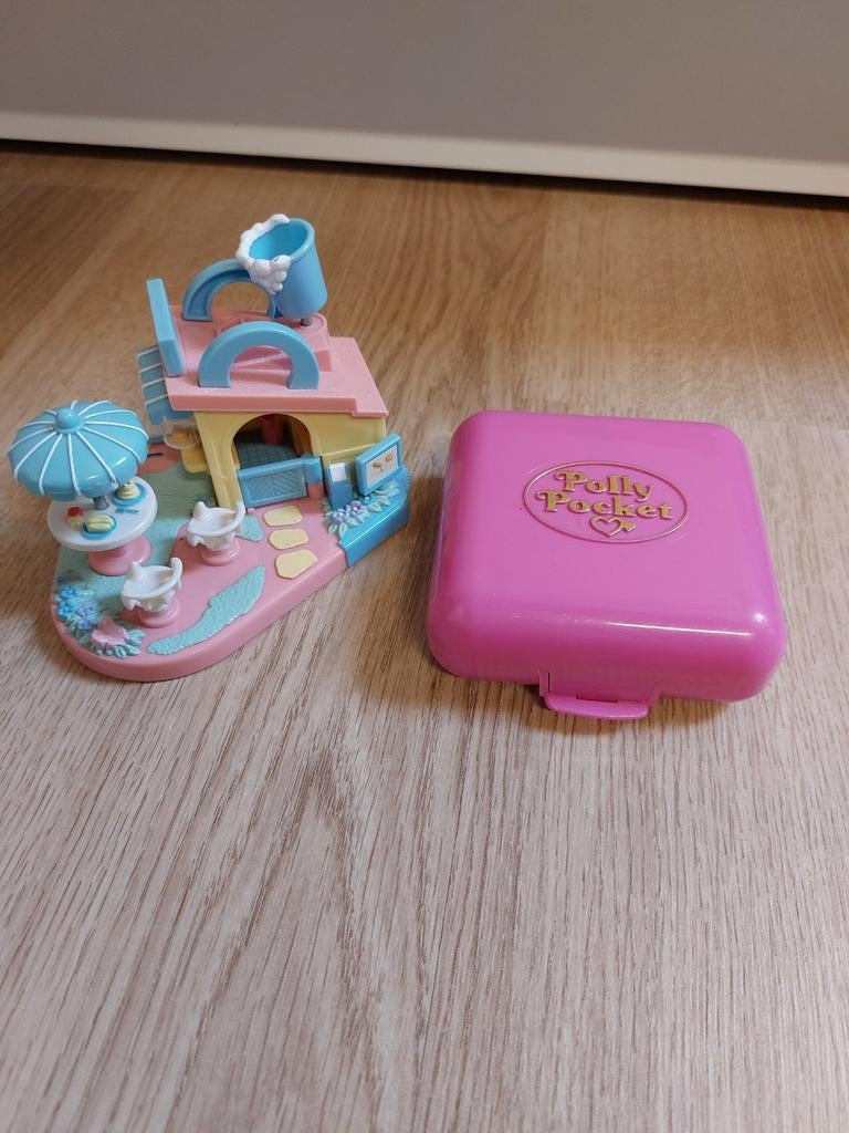 Polly pocket cafe + dierentuin, Ophalen of Verzenden, Poppenhuis