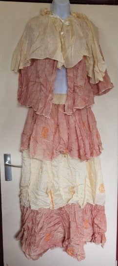 Prachtig 2delig roze geel elven outfit mt L/XL - Carnaval, Kleding | Dames, Carnaval, ., Maat 46/48 (XL) of groter, Nieuw