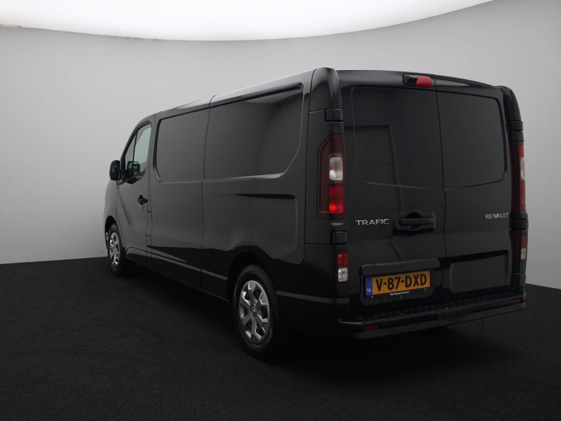 Renault Trafic E-Tech T29 L2H1 Advance 52 kWh | Demo | Easy, Auto's, Bestelauto's, Stof, LED verlichting, Renault, 920 kg