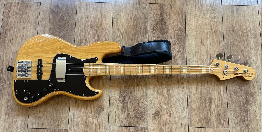 Fender Marcus Miller Japan, Muziek en Instrumenten, Snaarinstrumenten | Gitaren | Bas, Ophalen, Zo goed als nieuw, Elektrisch