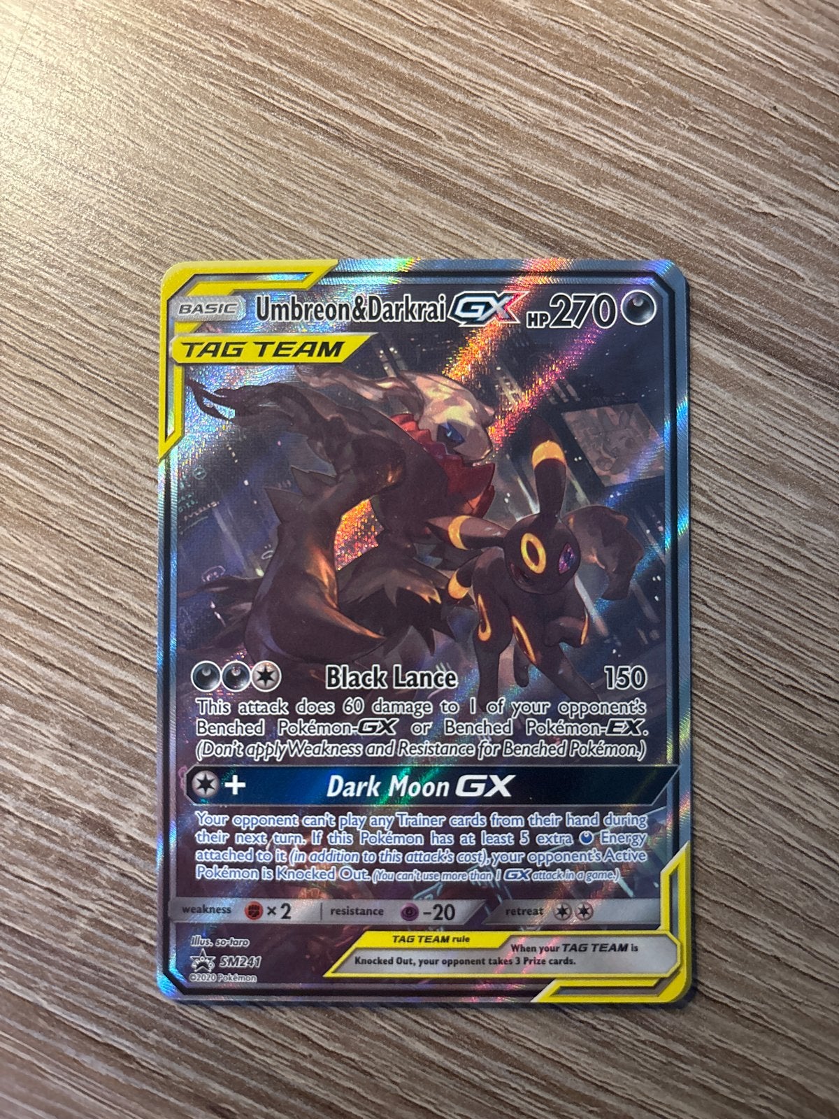 Umbreon & Darkrai GX TAG TEAM SM241, Ophalen of Verzenden, Zo goed als nieuw, Losse kaart, Foil