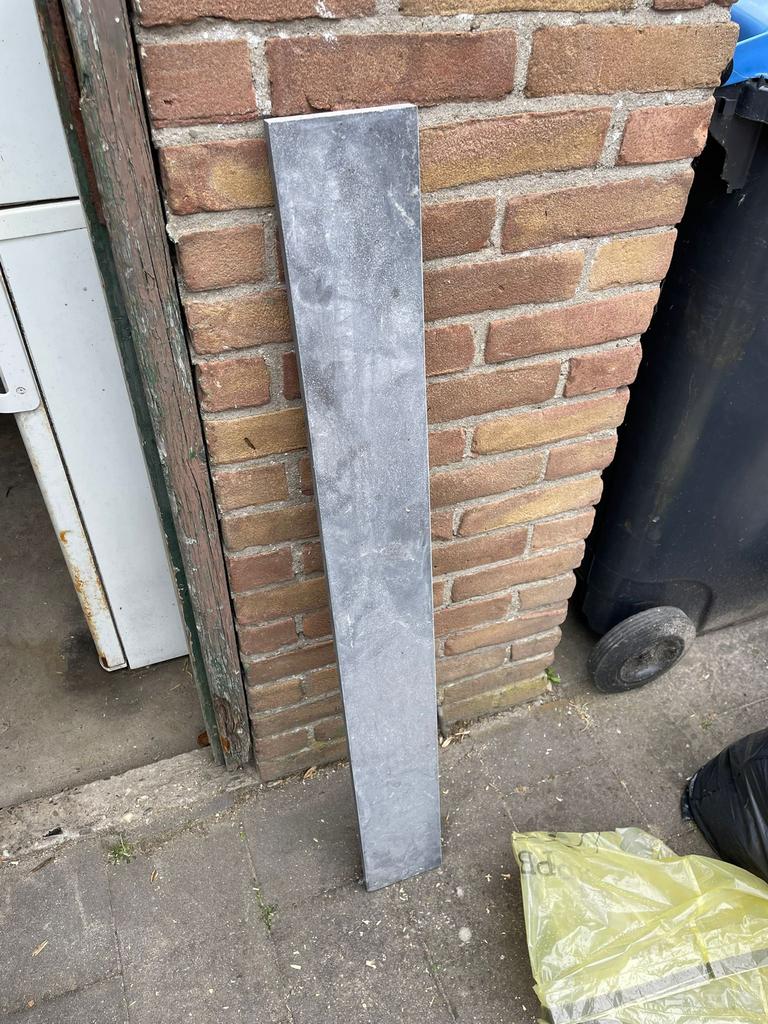 Dorpel, Ophalen, Zo goed als nieuw