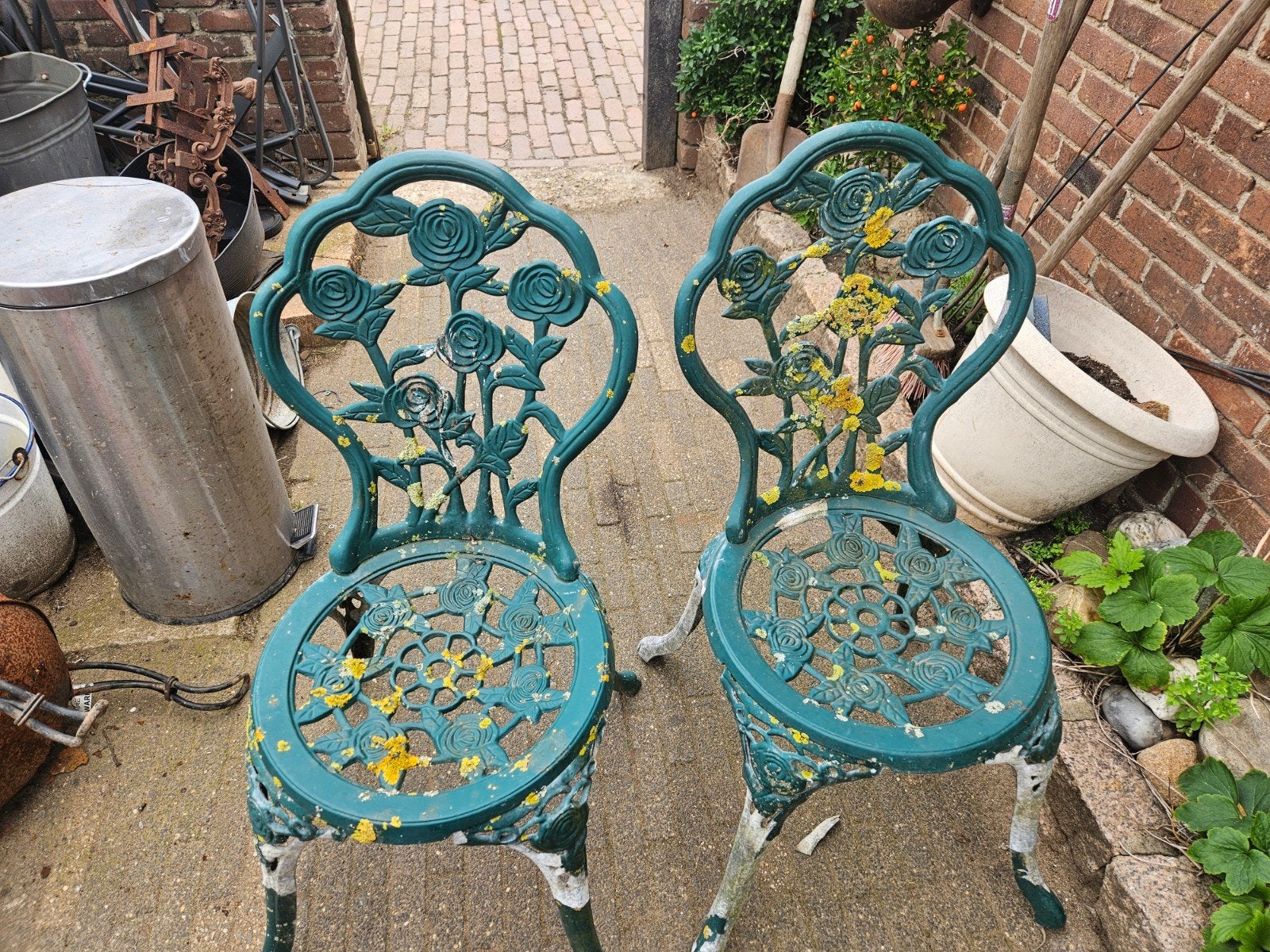 metalen brocante tuinstoelen, Ophalen, Gebruikt, Overige materialen