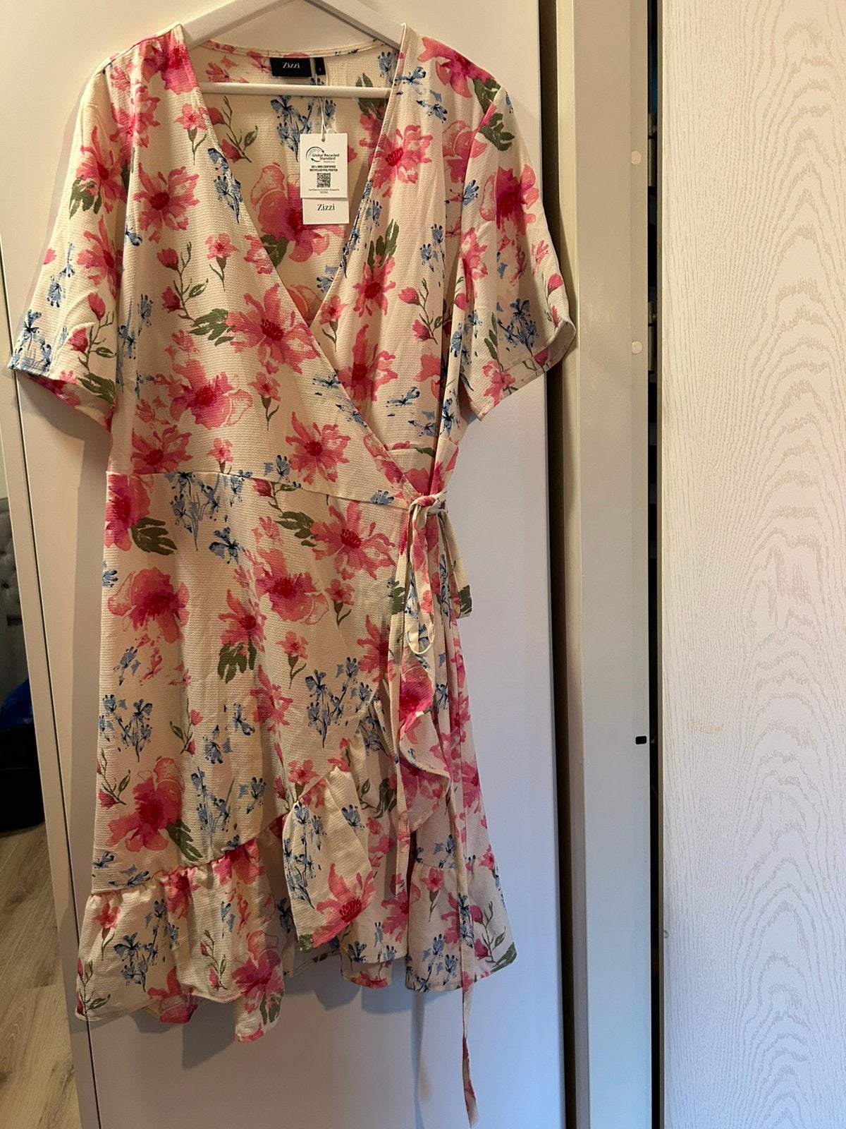 Wikkeljurk ZiZi nieuw maat L, Kleding | Dames, Jurken, Ophalen of Verzenden, Nieuw, Onder de knie
