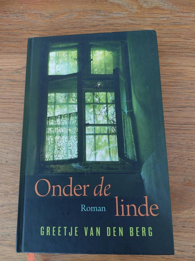 Onder de linde - Greetje van den Berg, Ophalen of Verzenden, Zo goed als nieuw