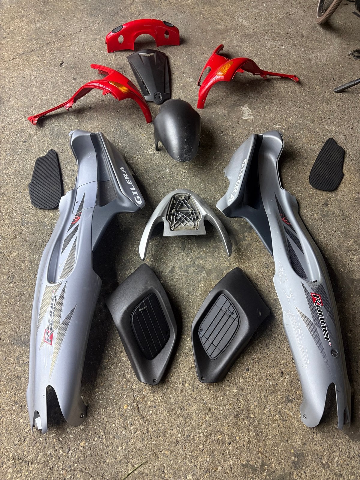 Gilera Runner SP Pro Kappenset - Zo goed als nieuw, Ophalen of Verzenden, Zo goed als nieuw, Kap, Piaggio
