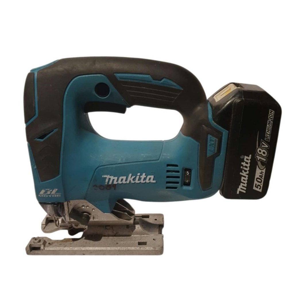 Makita DJV182Z INCL 5.0AH 18V Accu - Nette Staat, Makita, Gebruikt, Support@makita.com, Makita Corporation, 3-11-8, Sumiyoshi-cho, 
Anjo, Aichi 446-8502
Japan
