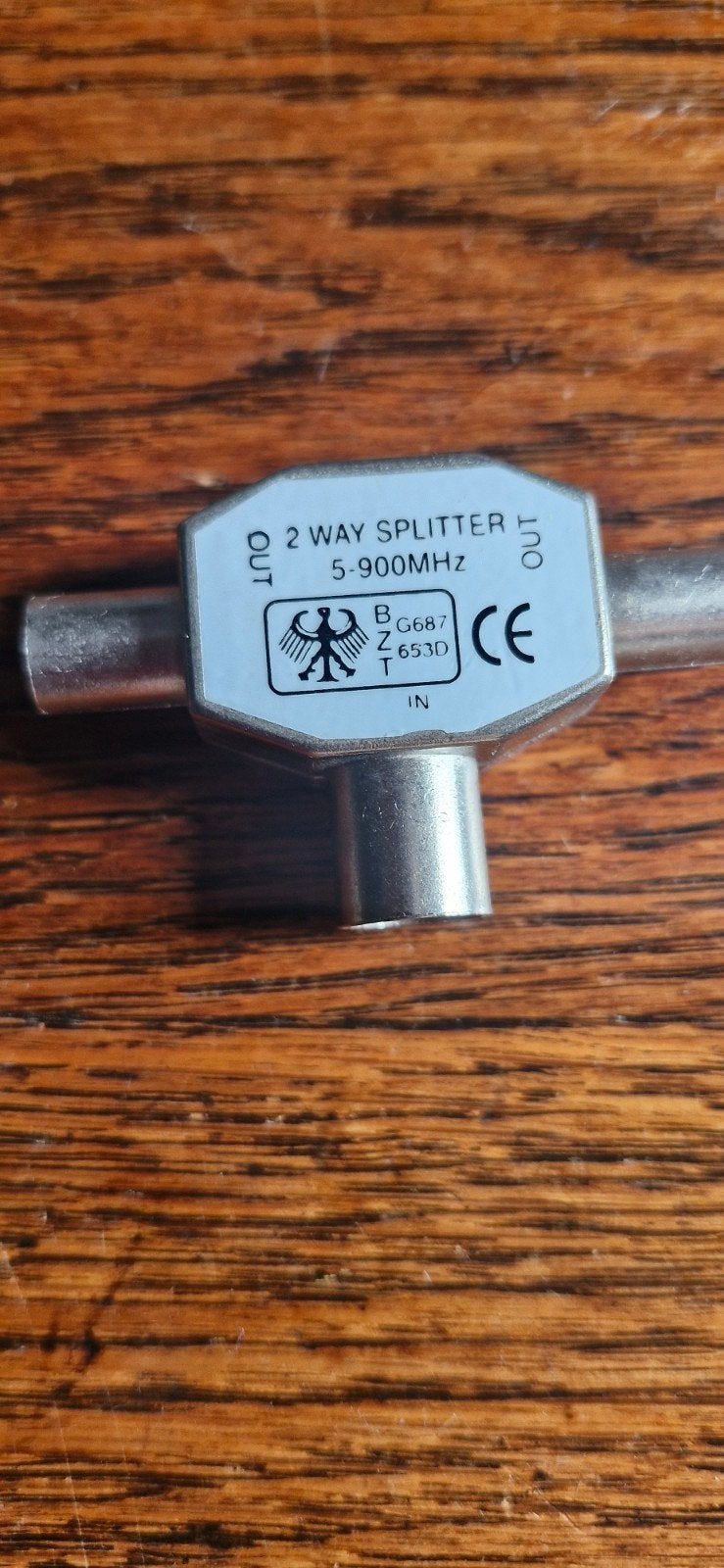 2-weg splitter 5-900MHz voor coaxiale kabel, Ophalen of Verzenden, Gebruikt, Minder dan 2 meter, Coaxiale kabel