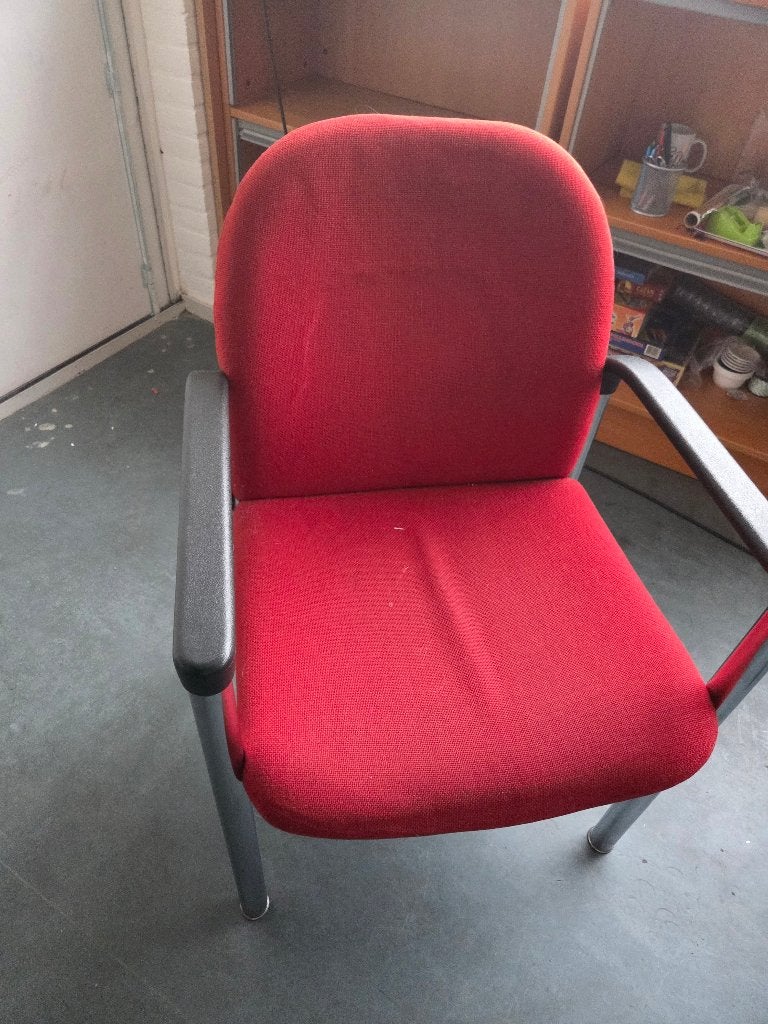 3 mooie gratis bureau kantoor stoelen, Ophalen, Gebruikt, Overige kleuren, Bureaustoel