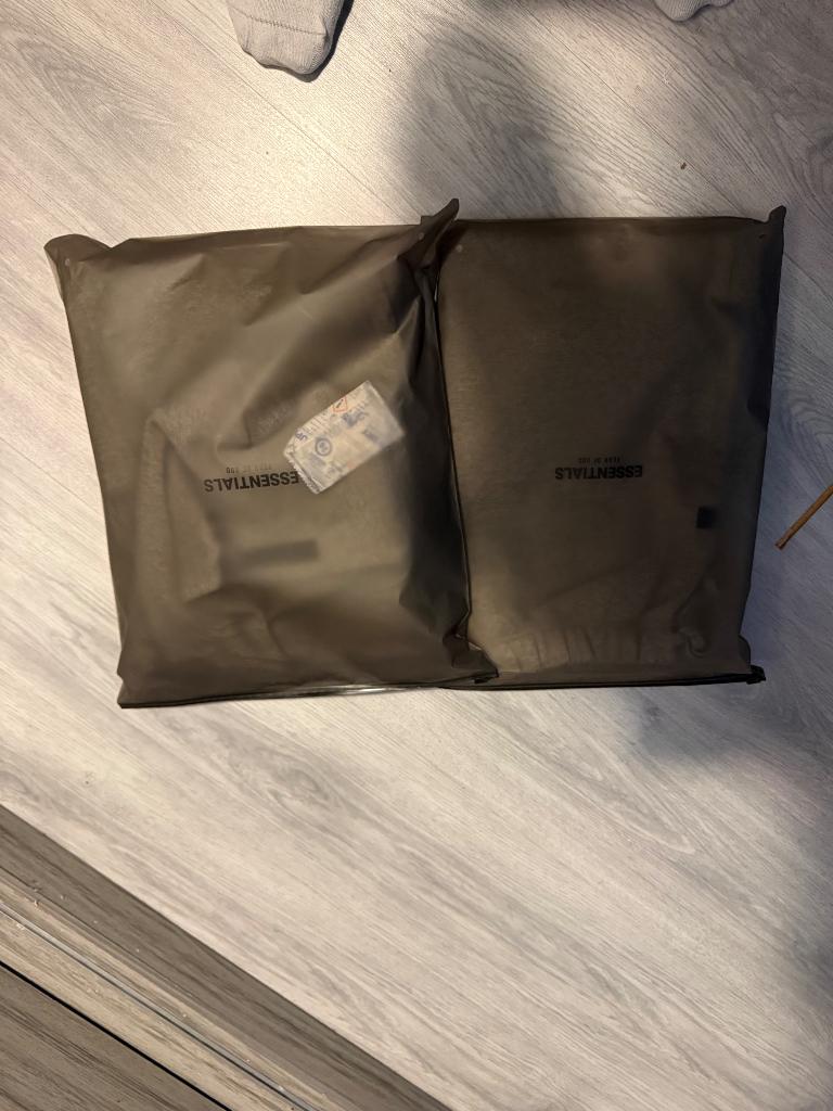 Fear of God Essentials Dark Oatmeal Full set, Ophalen, Nieuw