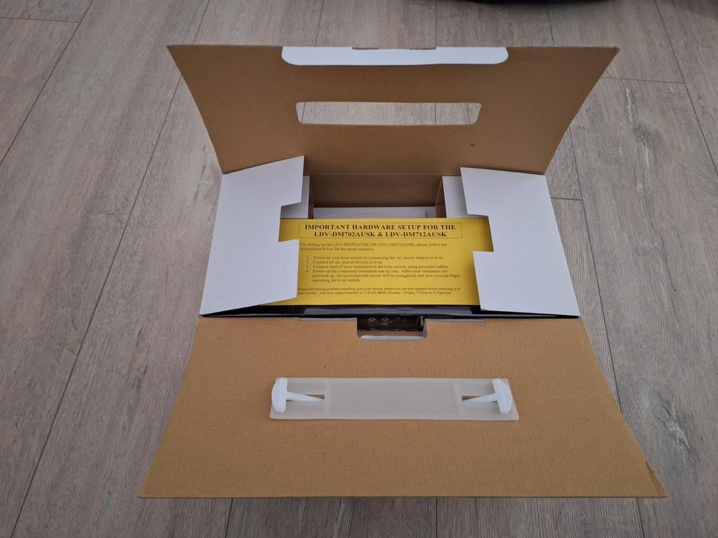 NIEUWE LinksKey 2-port DVI/7.1 USB KVM switch, Computers en Software, Overige Computers en Software, Ophalen of Verzenden, Nieuw