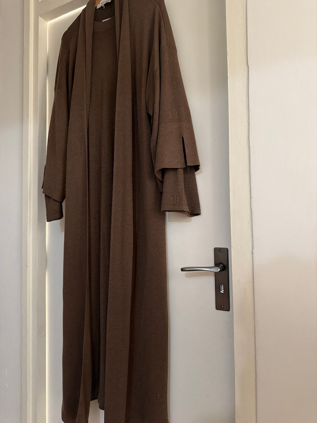 Bruine lange abaya & kimono merrachi, Verzenden, Nieuw, Maat 38/40 (M), Bruin