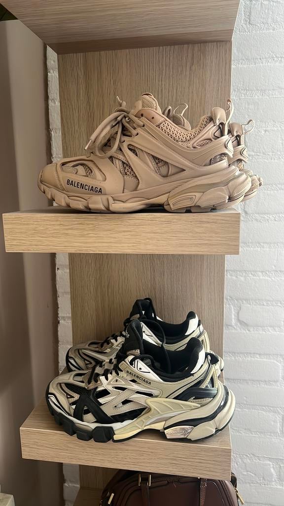 Balenciaga sneakers maat 36, Kleding | Dames, Schoenen, Ophalen of Verzenden, Zo goed als nieuw, Zwart, Sneakers of Gympen