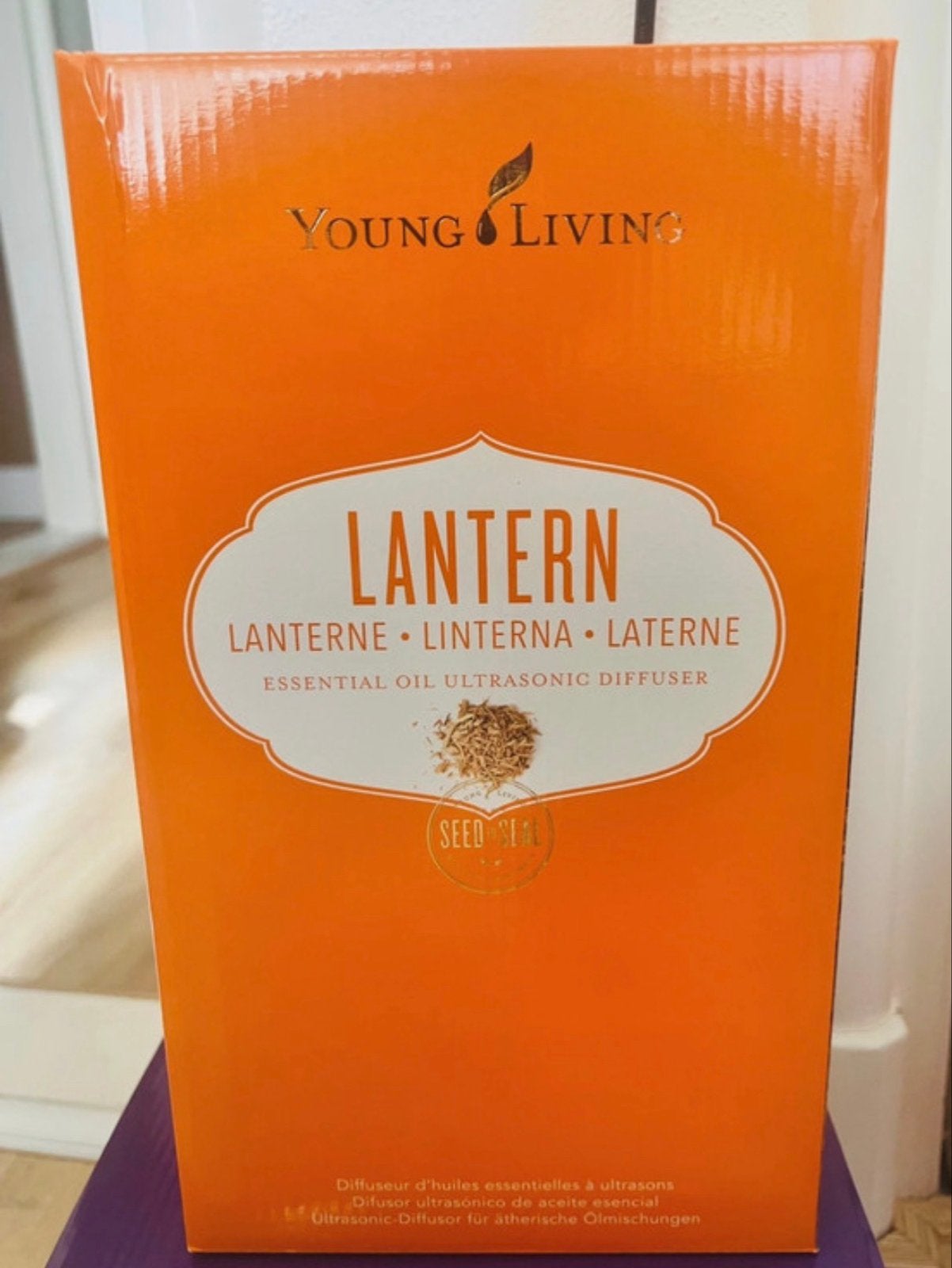 Young Living Lantern Essentiële Olie Ultrasone Diffuser, Nieuw, Kunststof, Ophalen of Verzenden, Modern